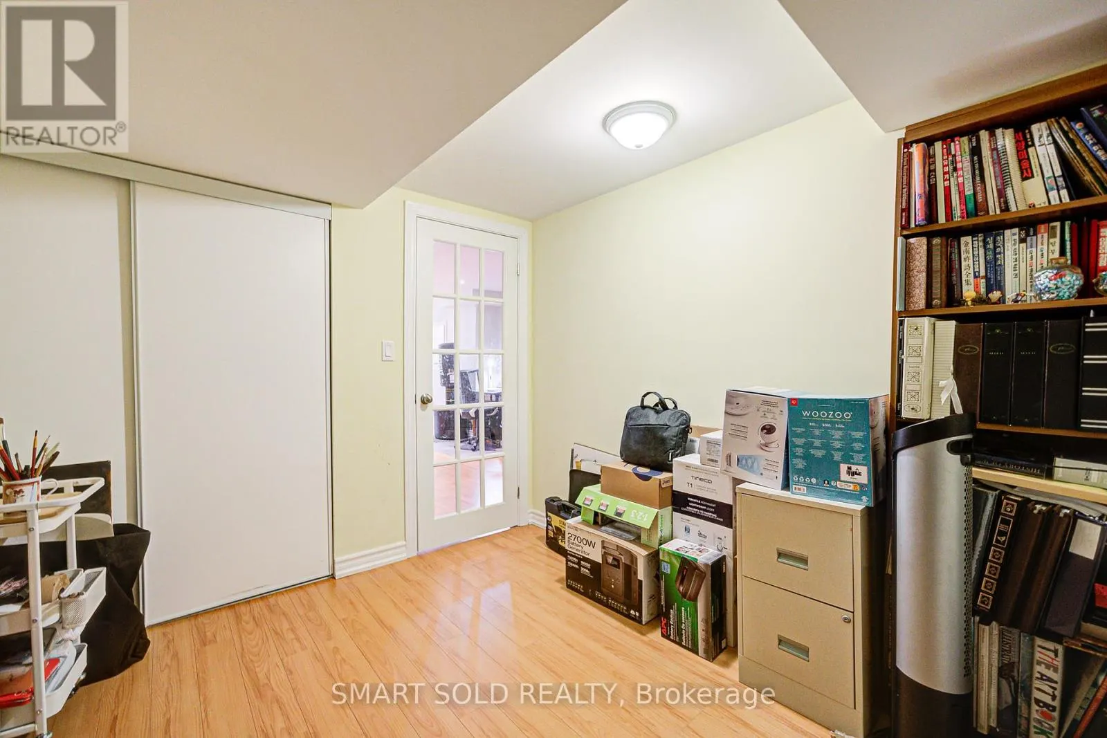 170 CARRIER CRESCENT
