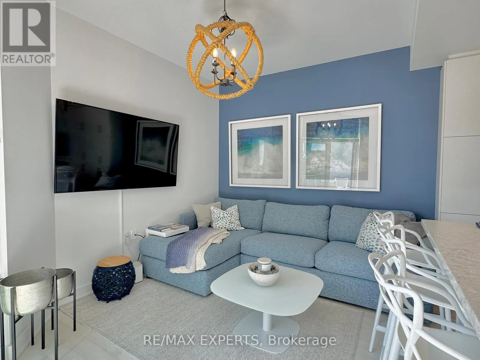 424 - 375 SEA RAY AVE AVENUE