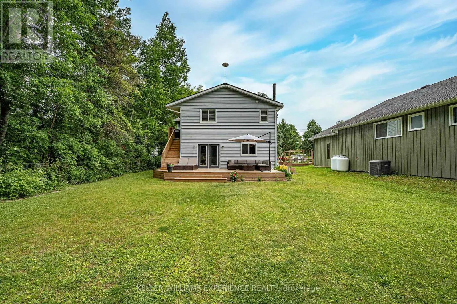 9029 WEBSTER ROAD