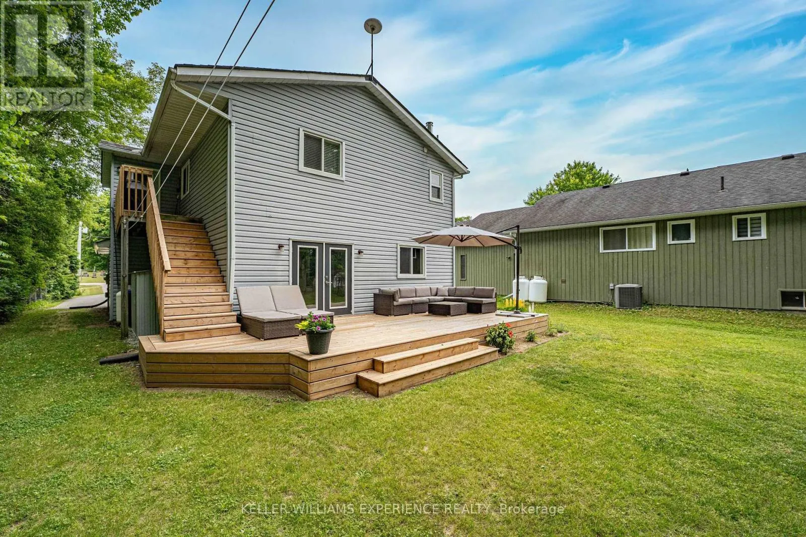 9029 WEBSTER ROAD