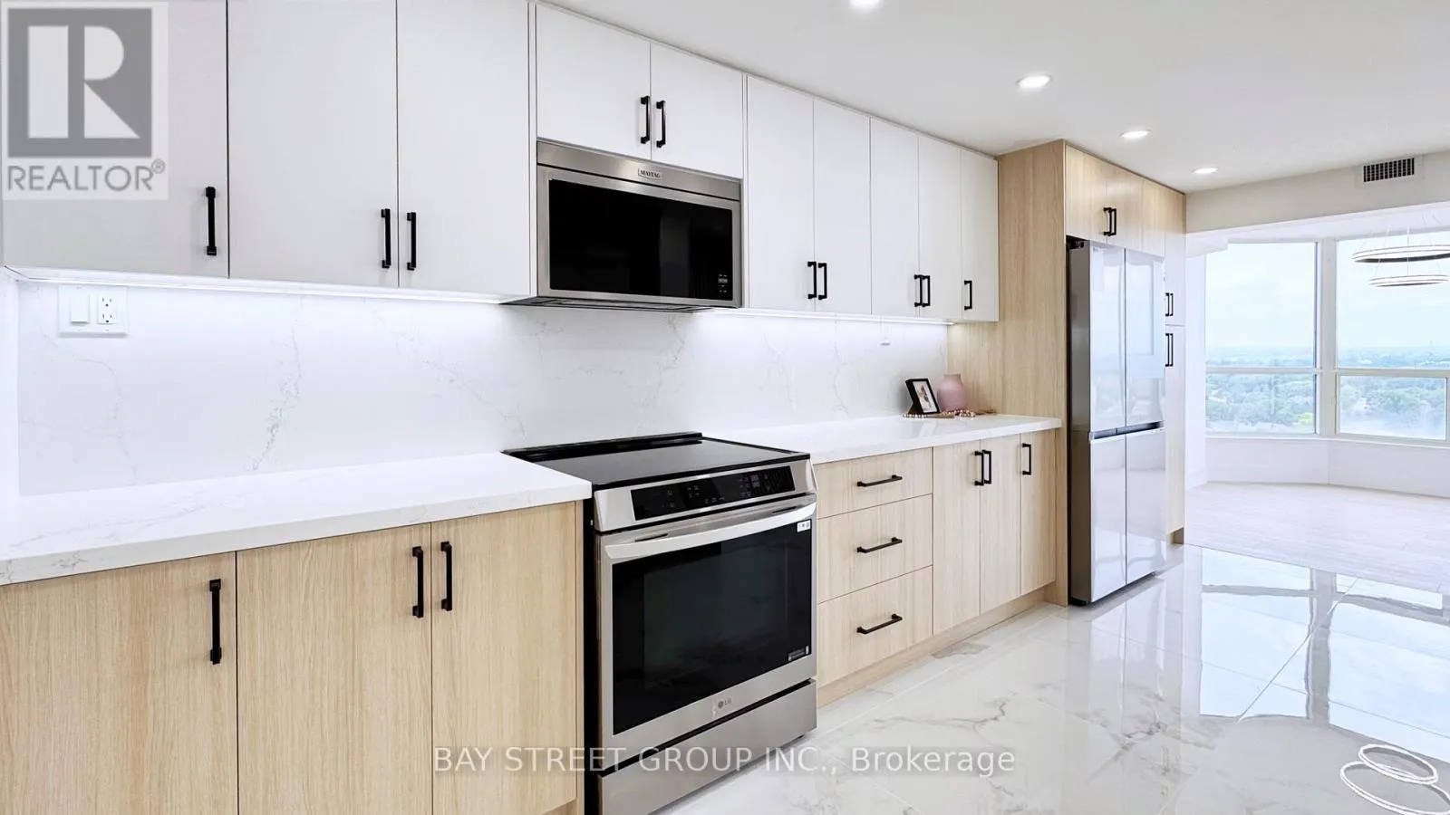 1509 - 1 CLARK AVENUE W