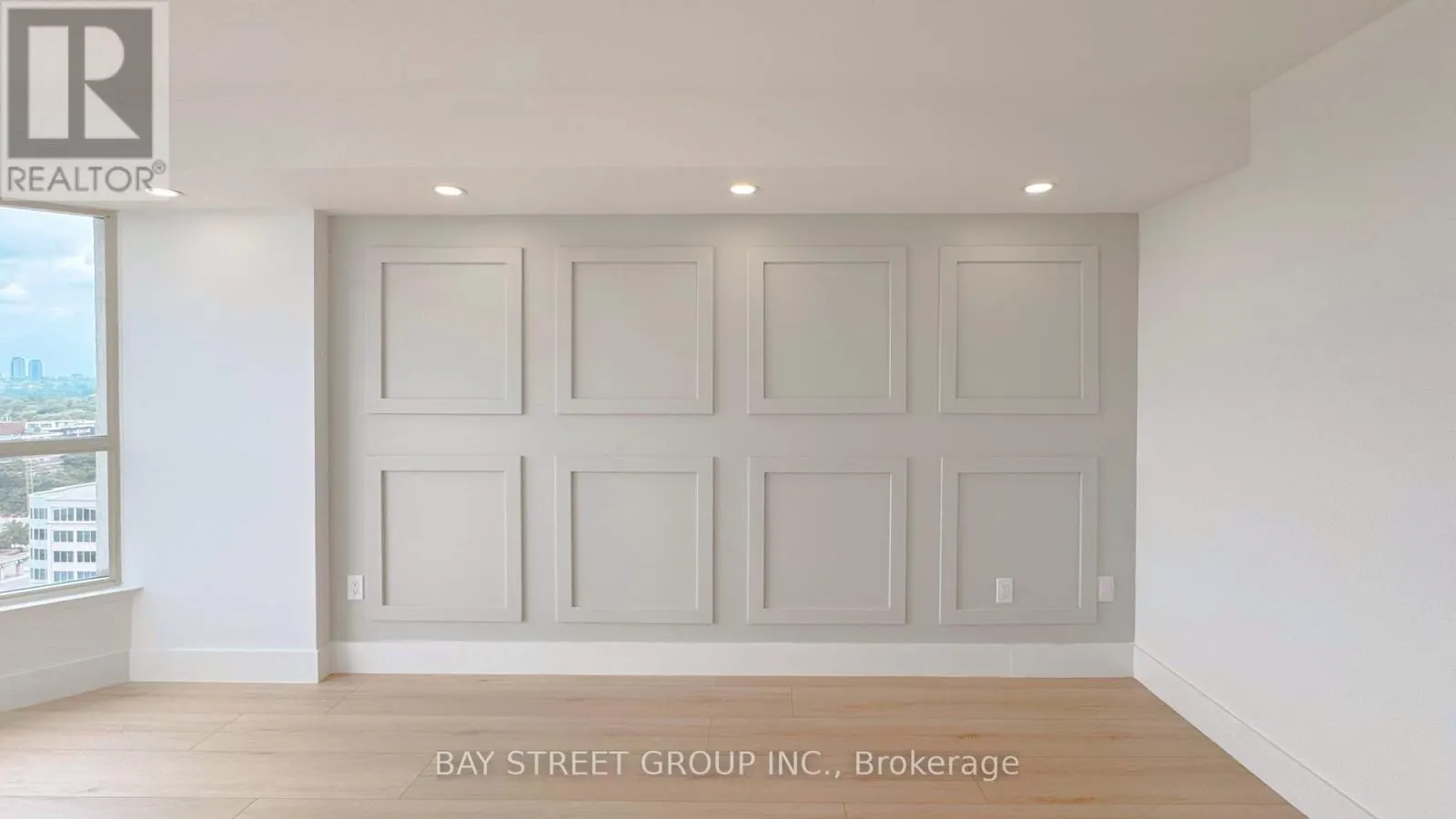 1509 - 1 CLARK AVENUE W