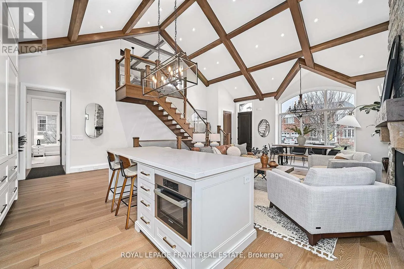 108 OAKSIDE DRIVE