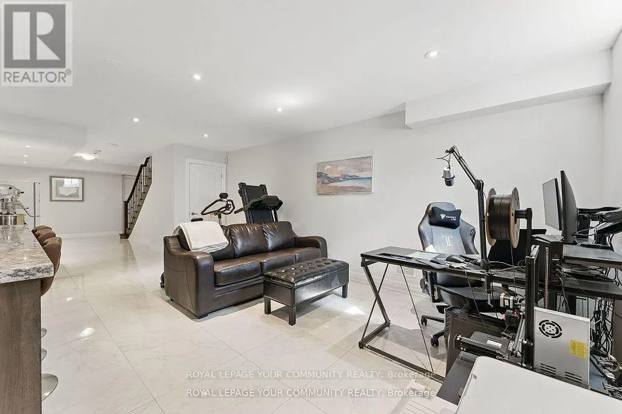 58 WELLS ORCHARD CRESCENT