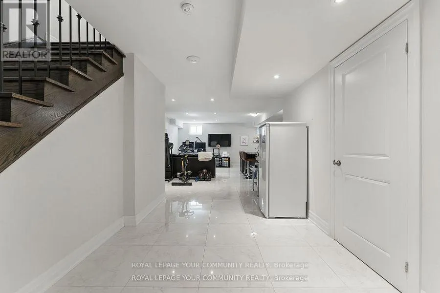 58 WELLS ORCHARD CRESCENT