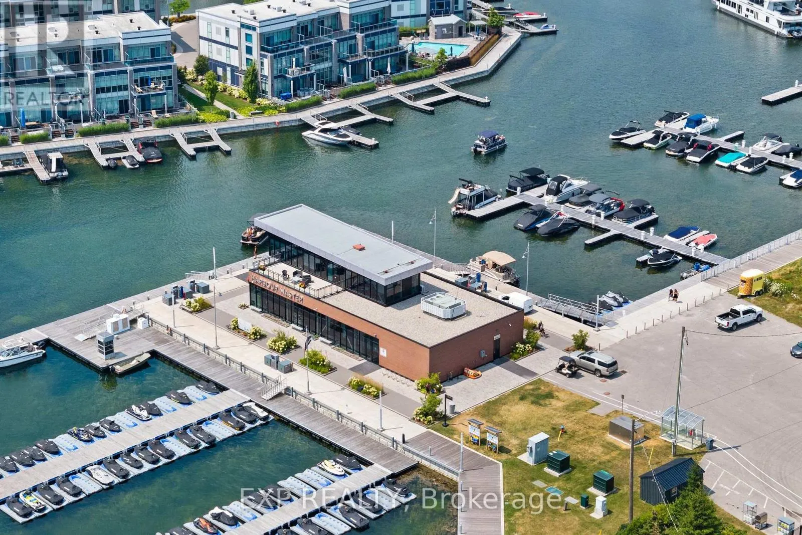 B107 - 271 SEA RAY AVENUE