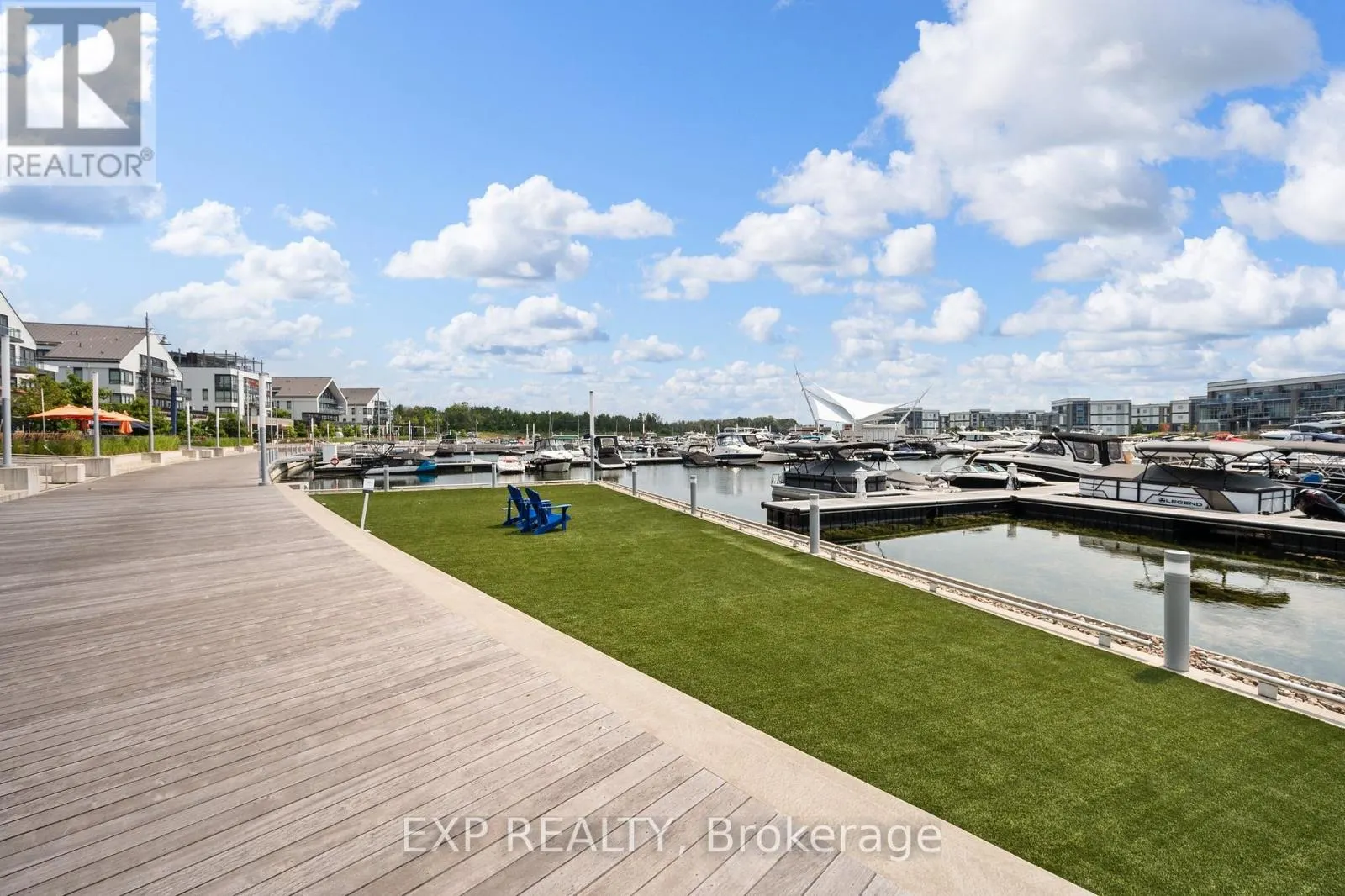B107 - 271 SEA RAY AVENUE
