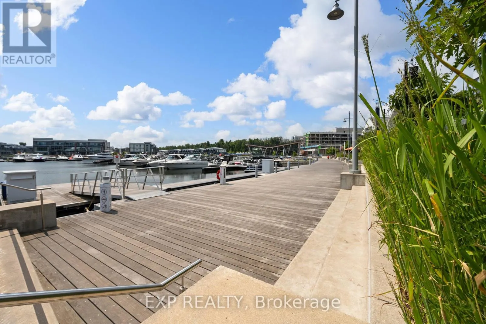 B107 - 271 SEA RAY AVENUE