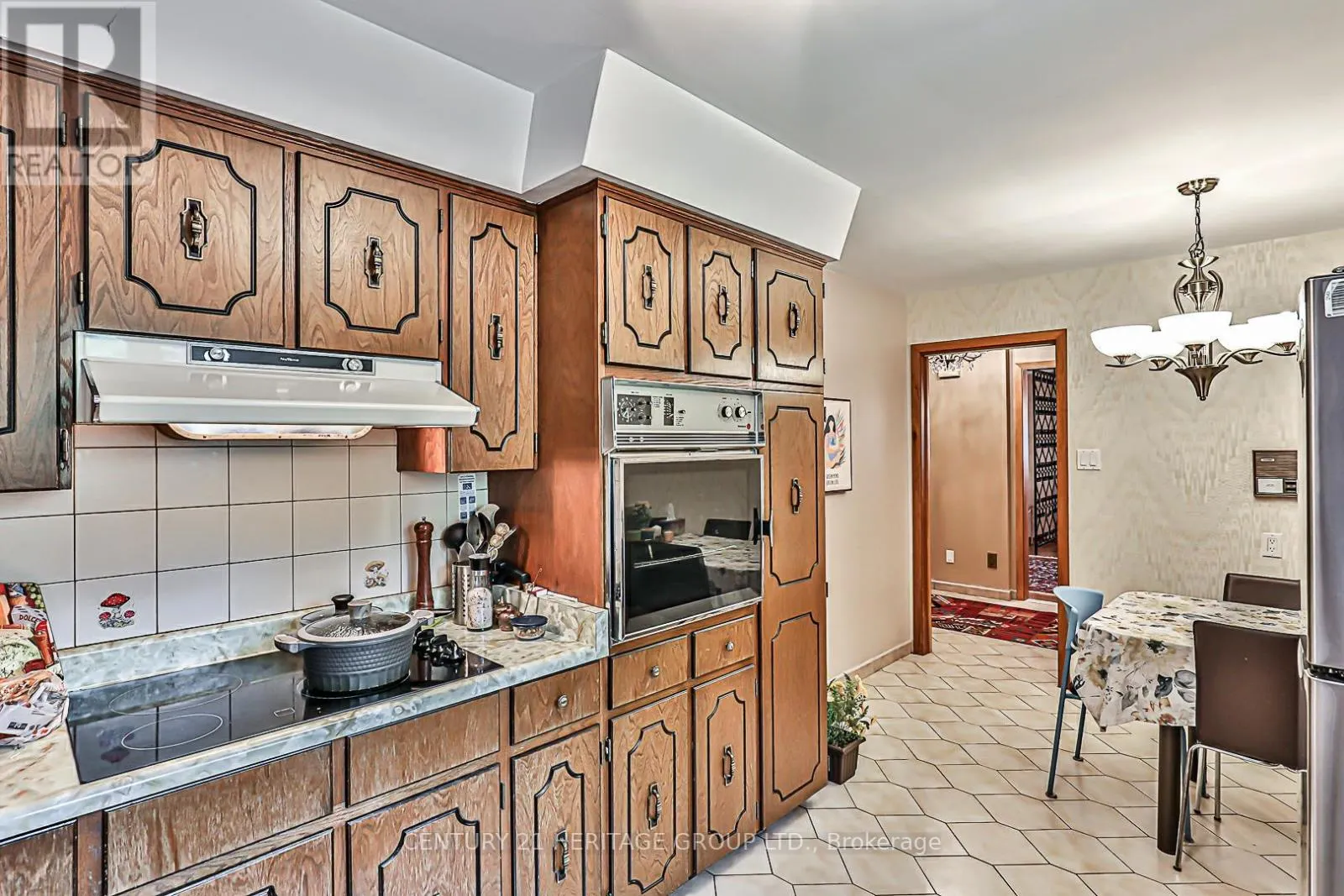40 WELDRICK ROAD W