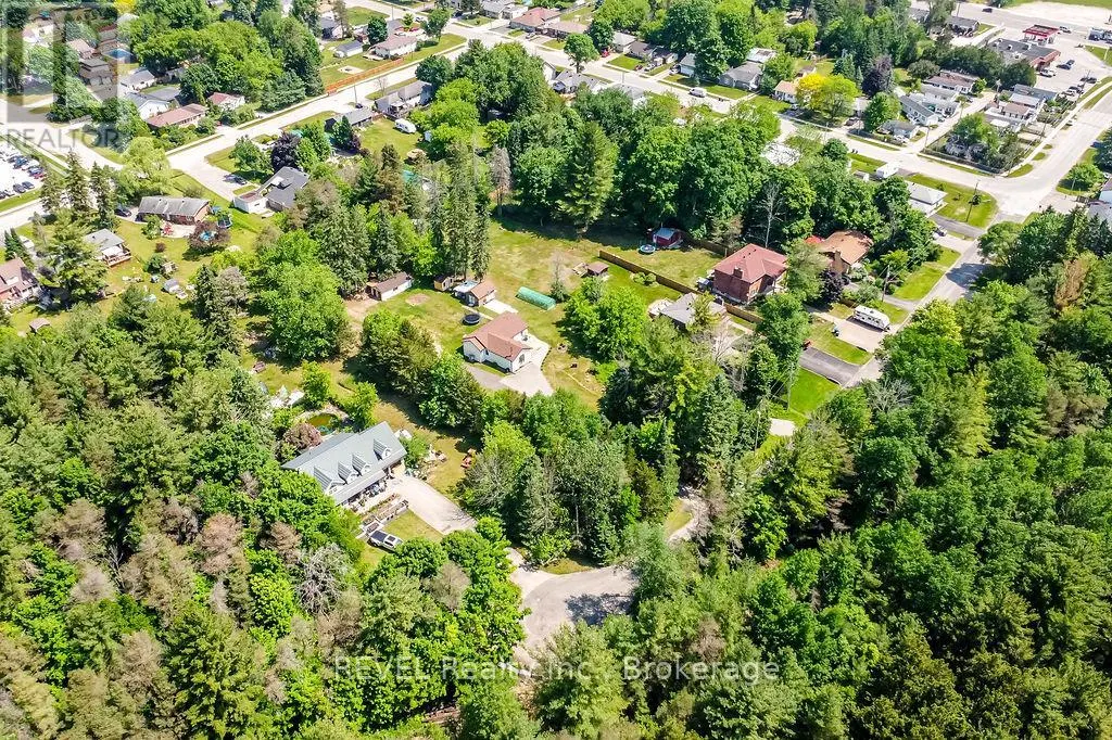 31 PINE RIVER ROAD