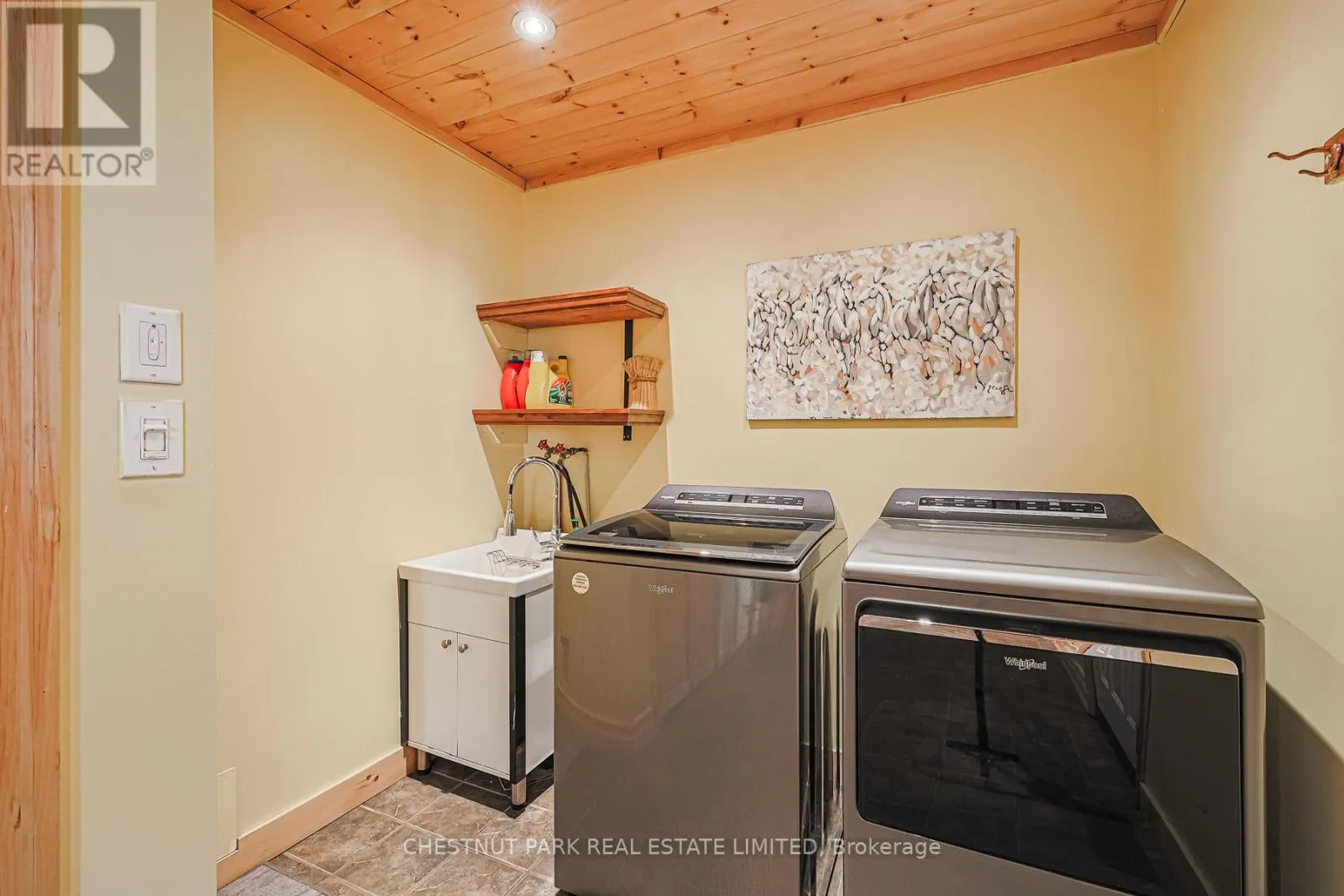 3531 CRESCENT HARBOUR ROAD