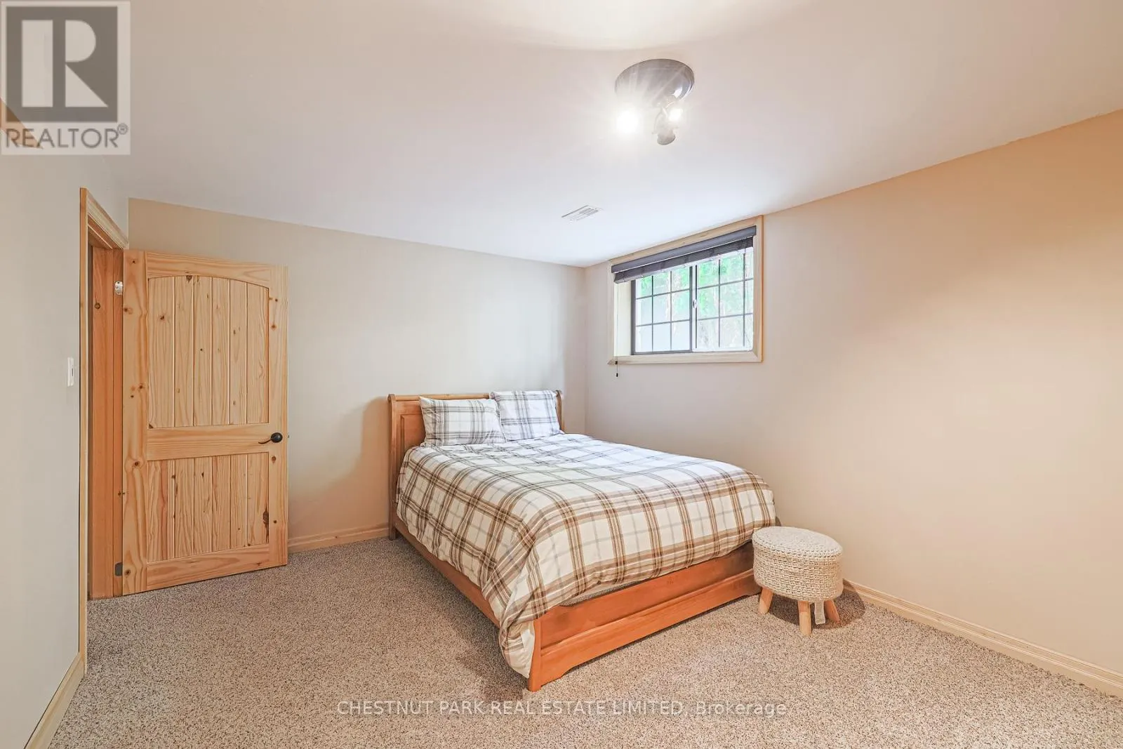 3531 CRESCENT HARBOUR ROAD