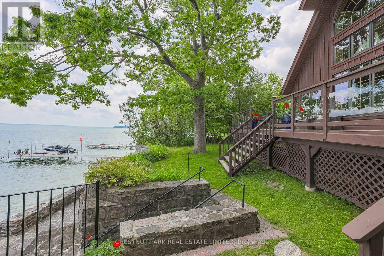3531 CRESCENT HARBOUR ROAD
