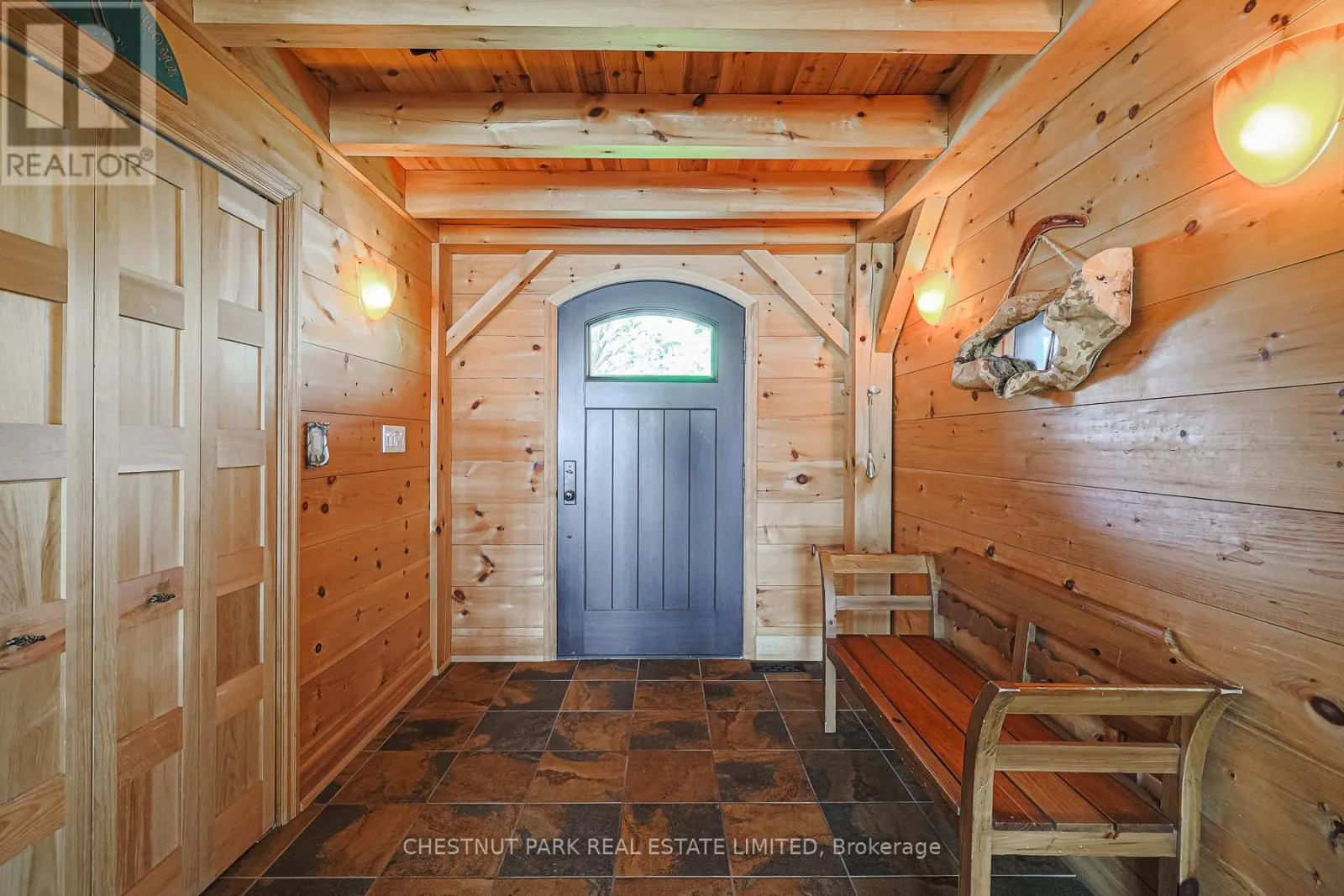 3531 CRESCENT HARBOUR ROAD