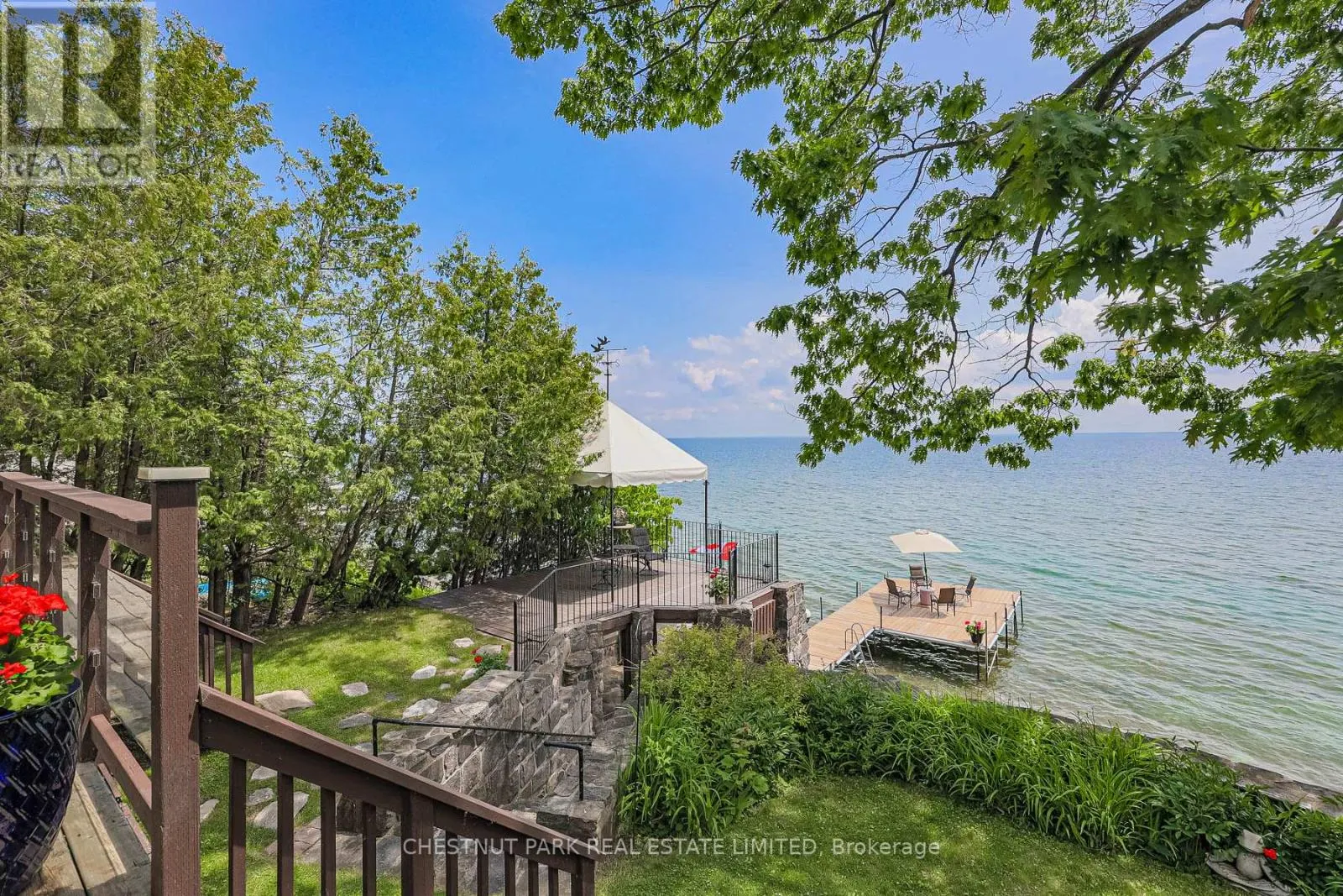 3531 CRESCENT HARBOUR ROAD