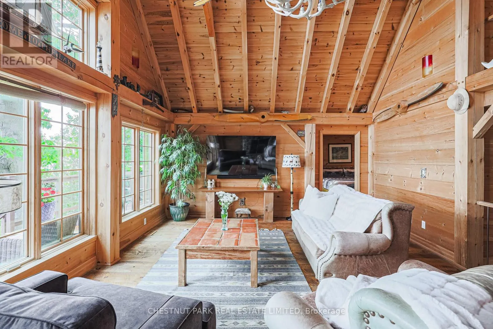 3531 CRESCENT HARBOUR ROAD