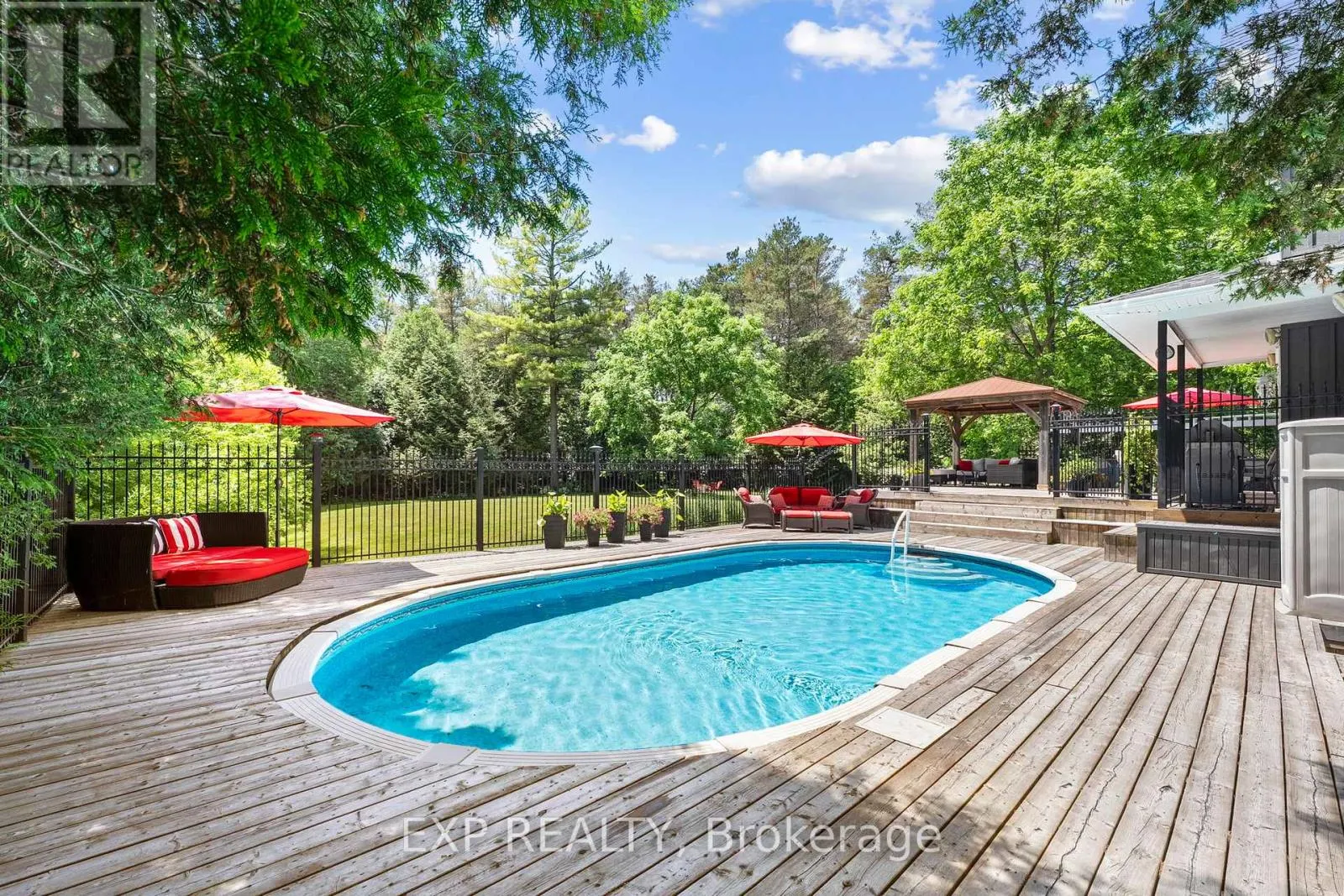 6 GOOSEBERRY LANE