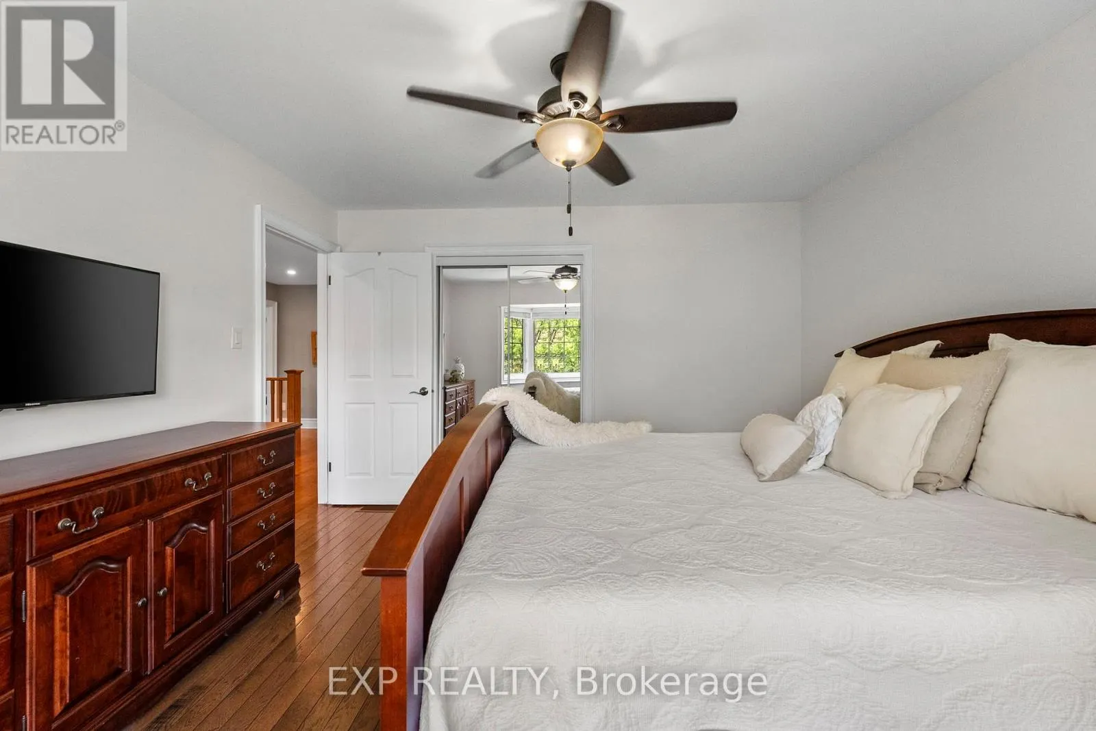 6 GOOSEBERRY LANE