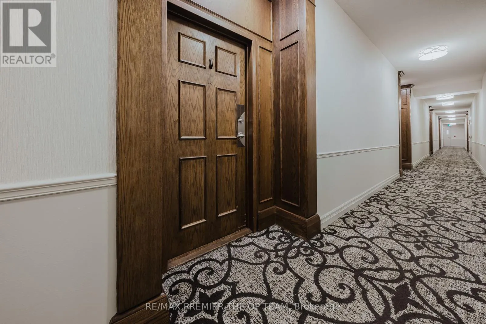 321 - 121 WOODBRIDGE AVENUE