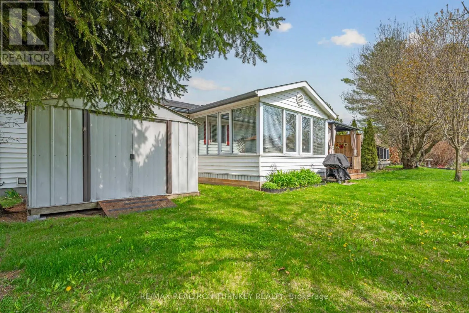 36 TECUMSETH PINES DRIVE