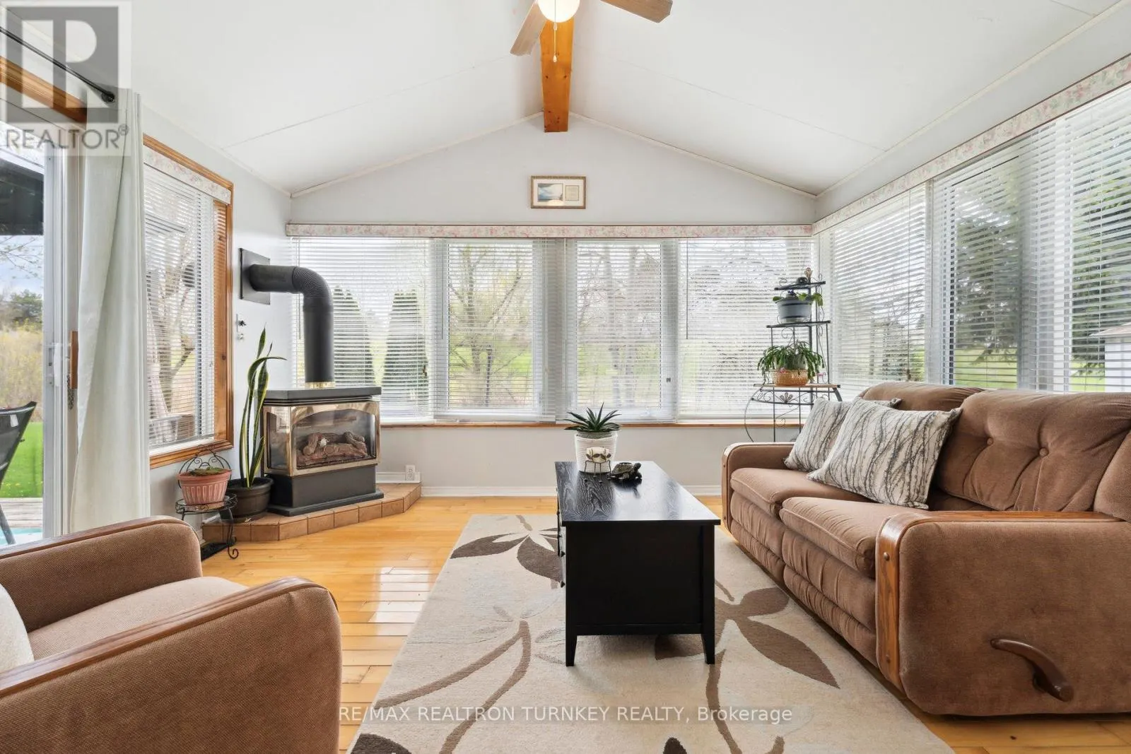 36 TECUMSETH PINES DRIVE