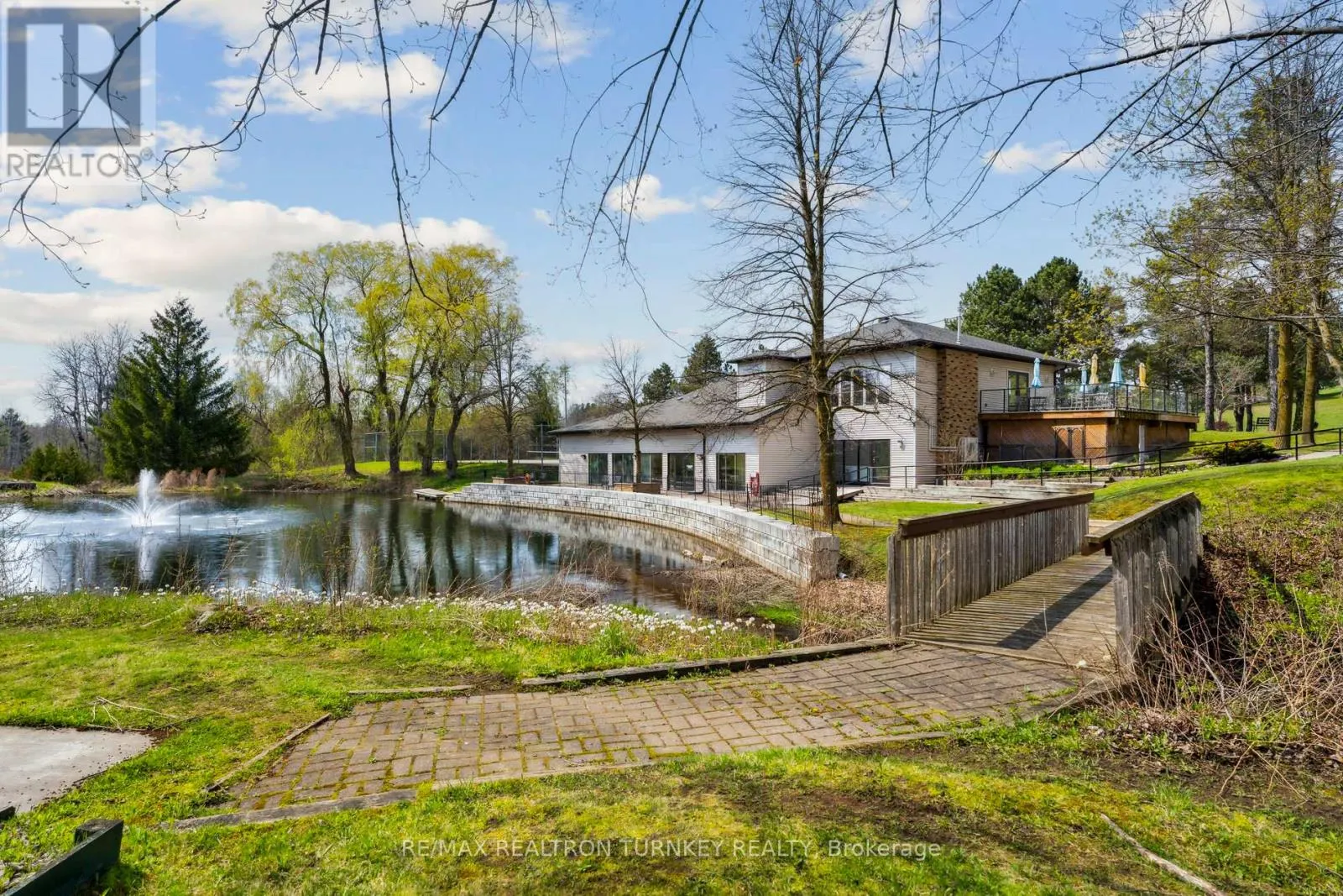 36 TECUMSETH PINES DRIVE