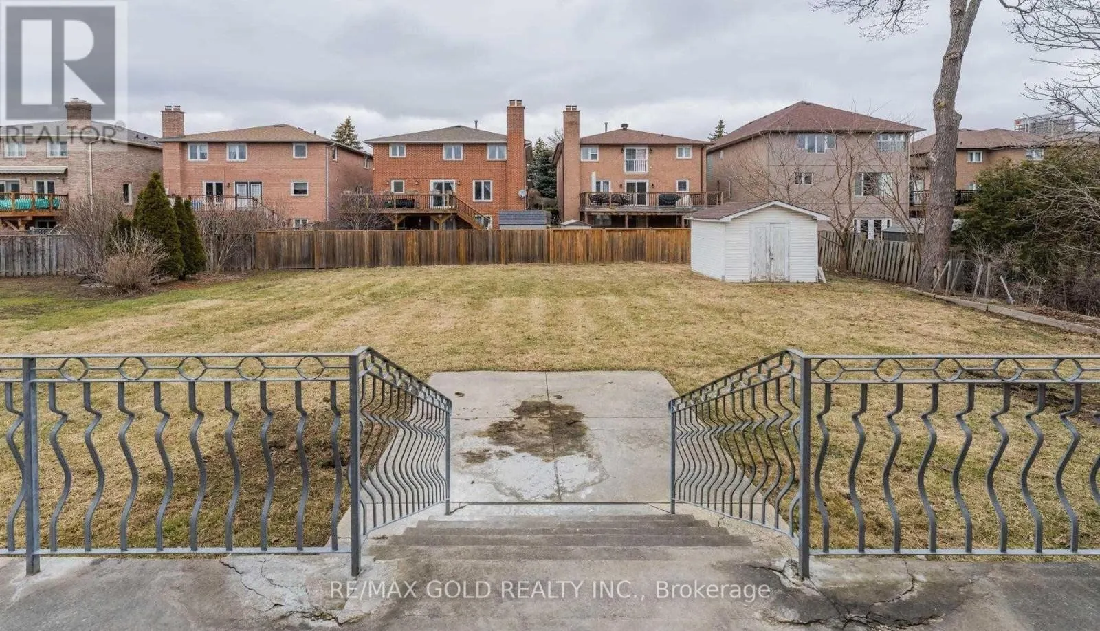 20 GARDEN AVENUE