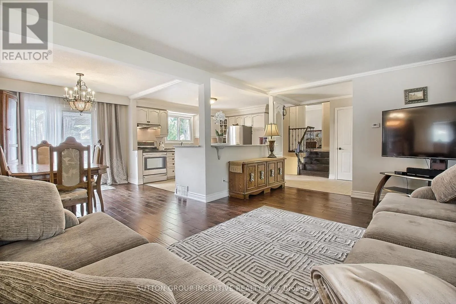 3352 MASON DRIVE
