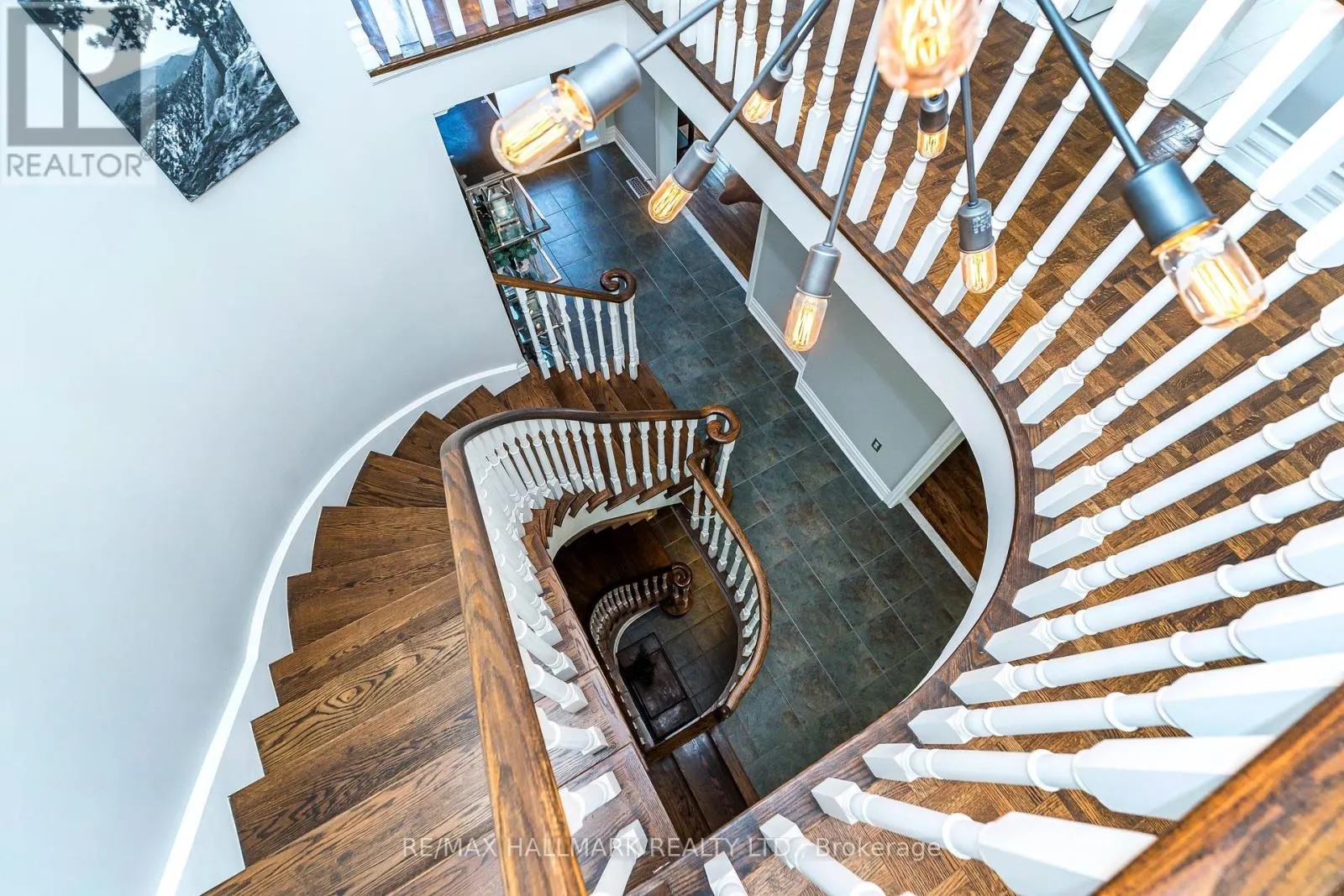 111 OAK AVENUE