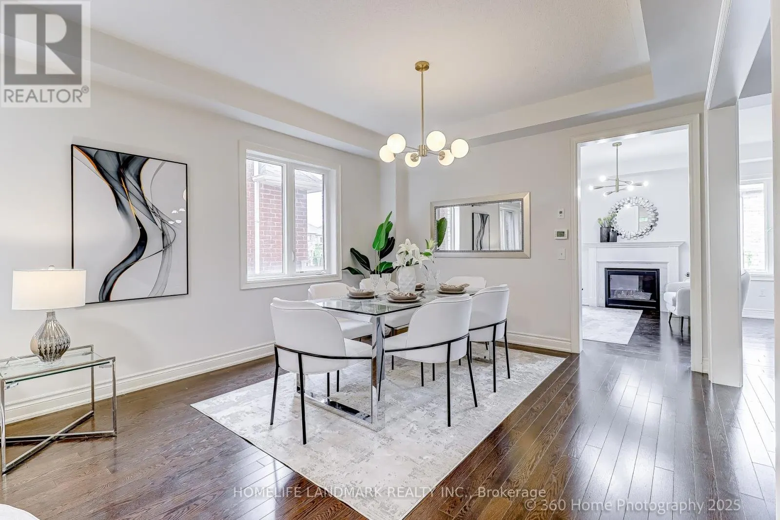 16 BEECHBOROUGH CRESCENT