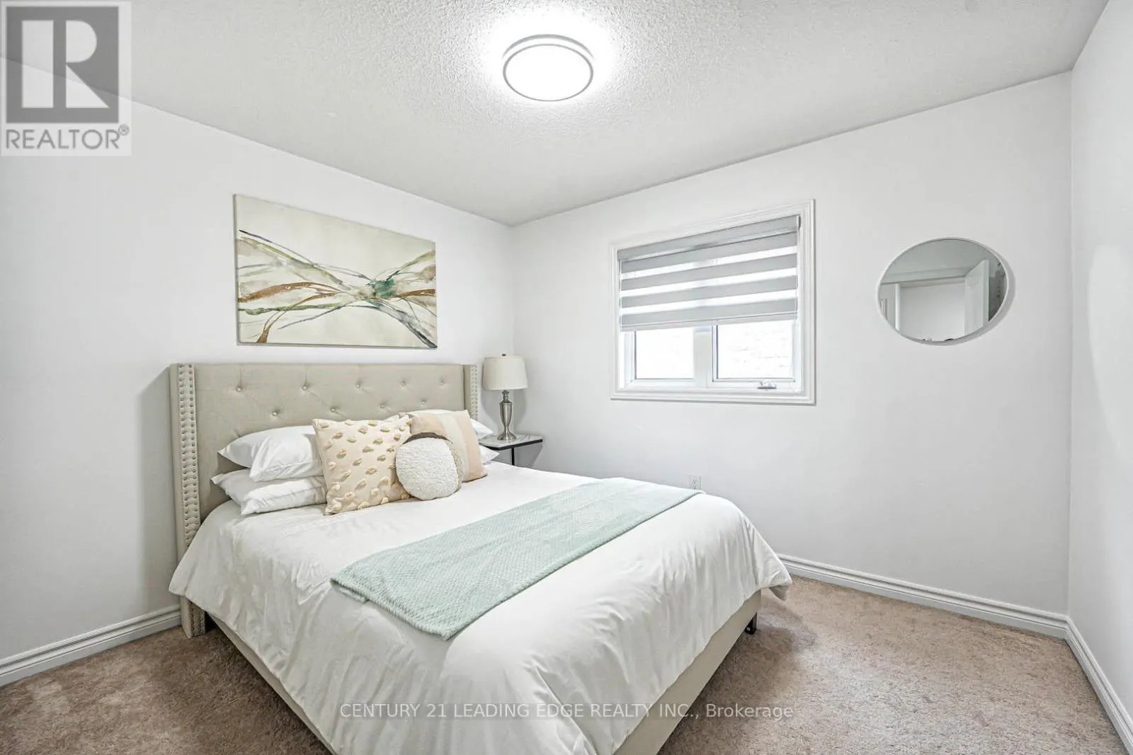 87 RIDGE GATE CRESCENT
