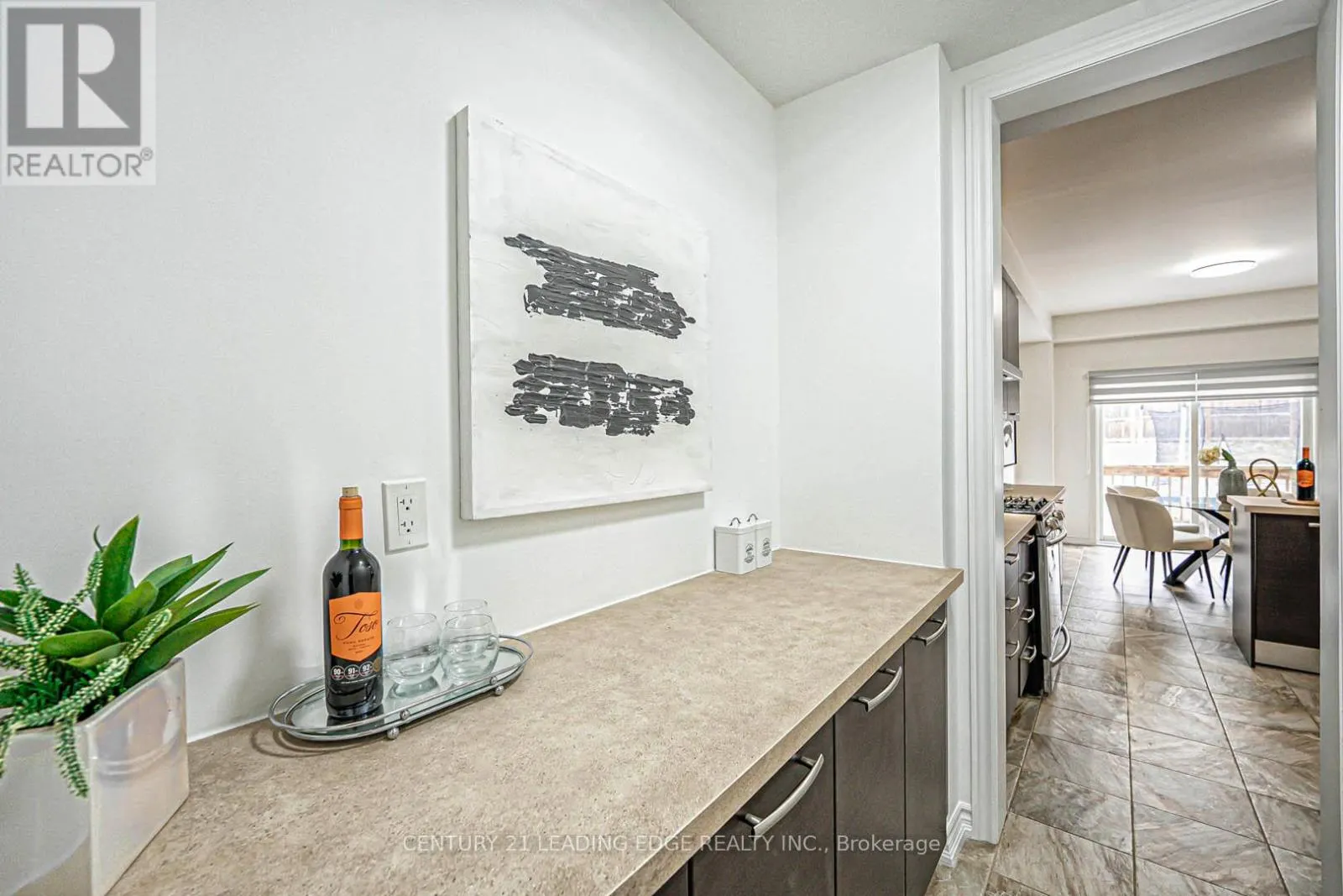87 RIDGE GATE CRESCENT