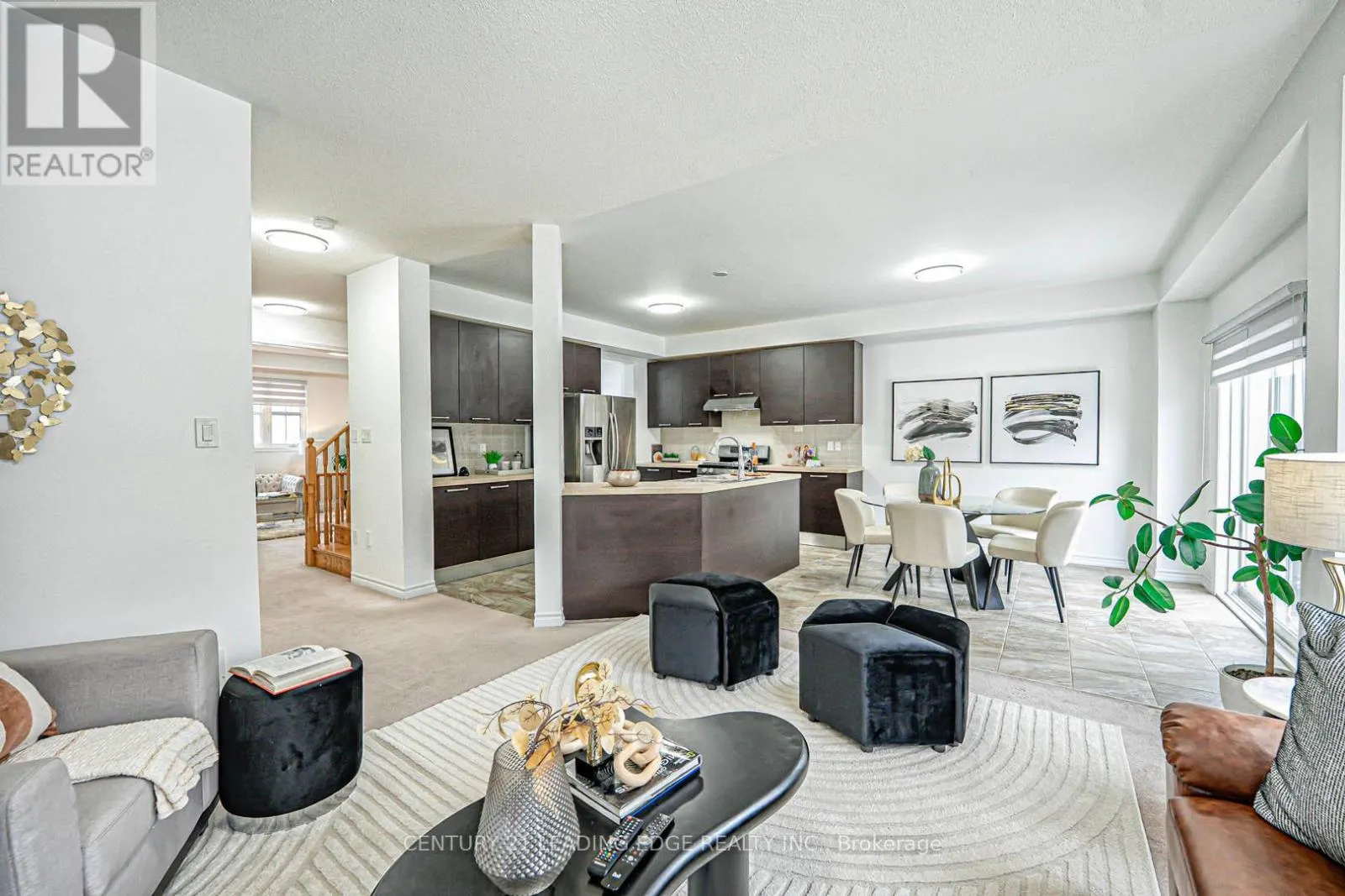 87 RIDGE GATE CRESCENT