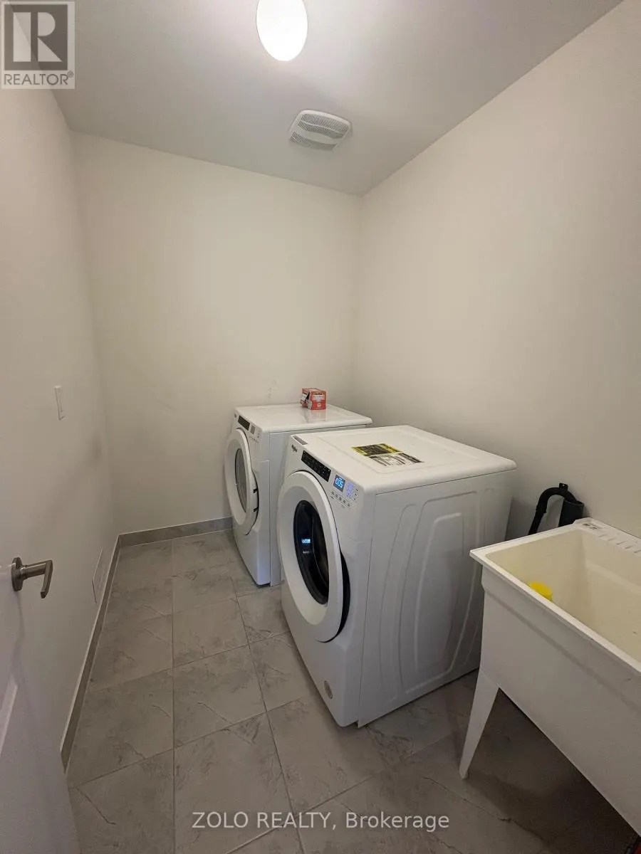 1644 CORSAL COURT