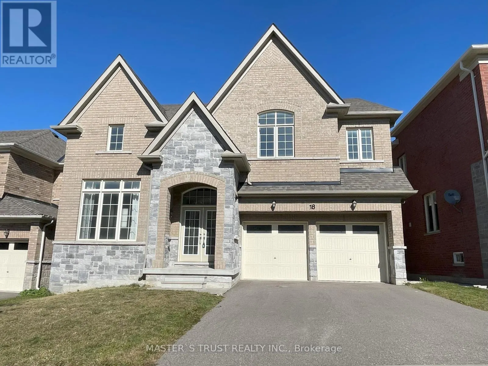 18 CLIFFORD FAIRBARN DRIVE