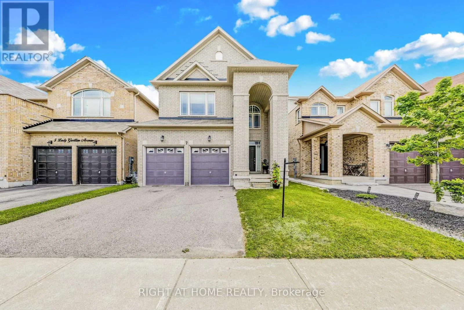 7 LADY GWILLIM AVENUE