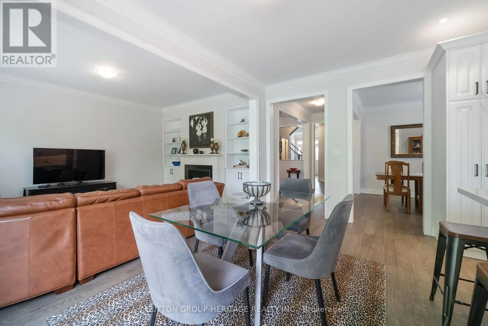 54 ROBB THOMPSON ROAD