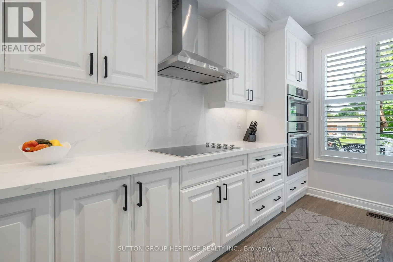 54 ROBB THOMPSON ROAD