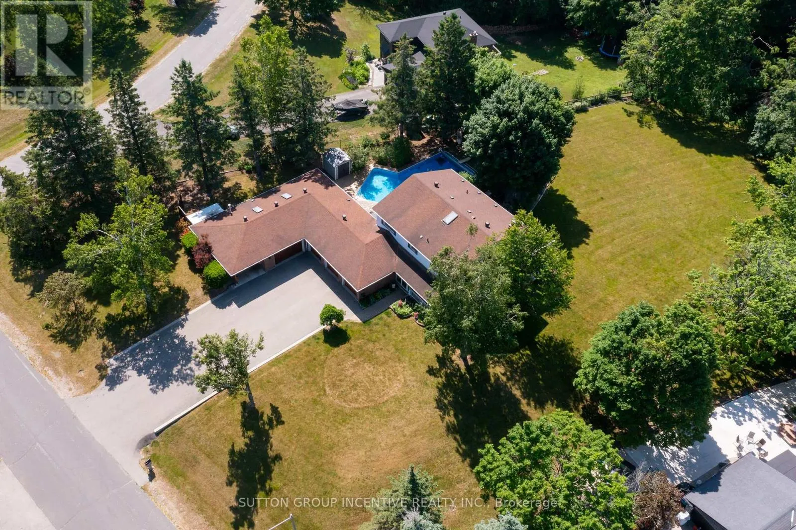 1983 INNISFIL HEIGHTS CRESCENT