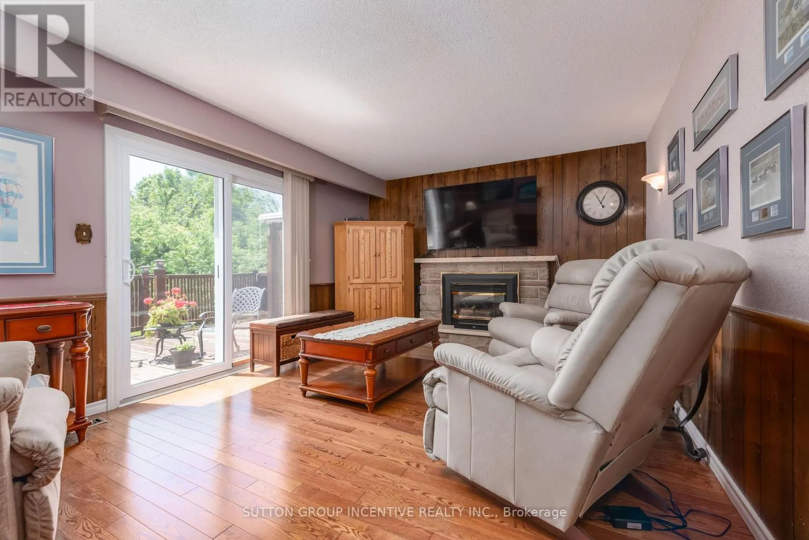 1983 INNISFIL HEIGHTS CRESCENT