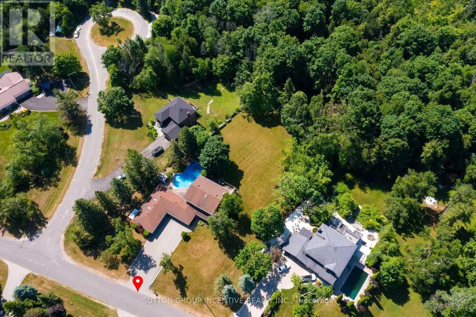 1983 INNISFIL HEIGHTS CRESCENT