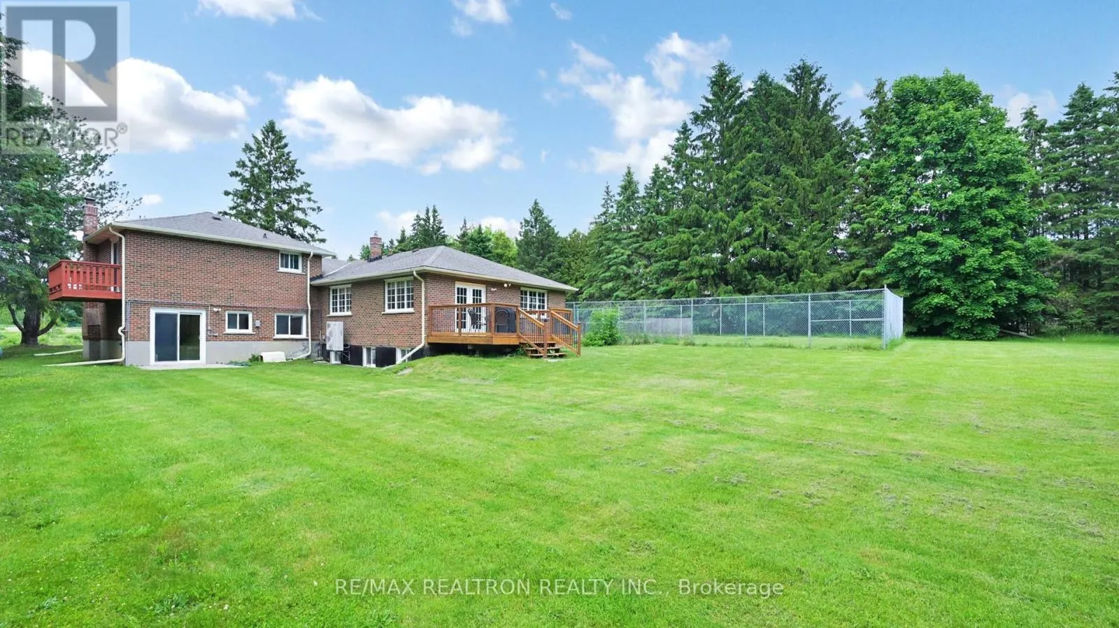 2521 MT ALBERT ROAD