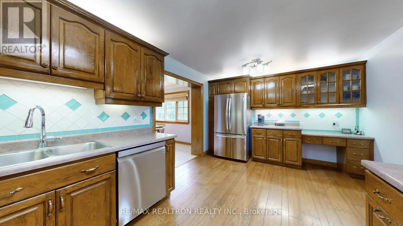 2521 MT ALBERT ROAD