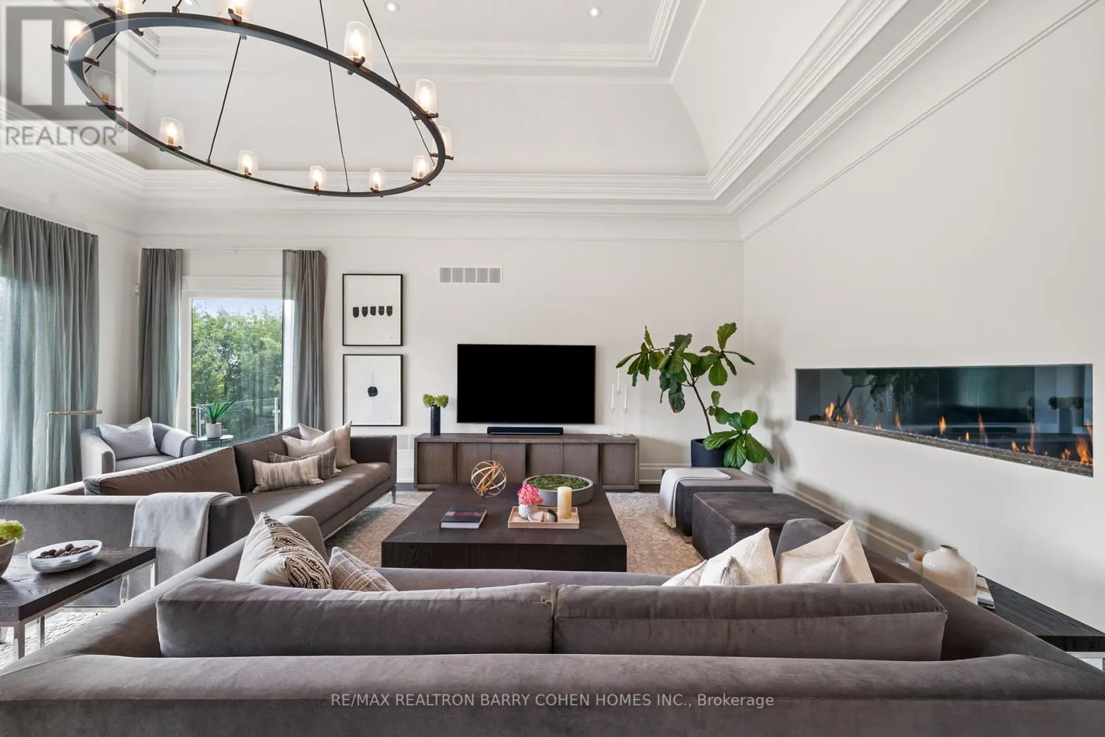 116 EDEN VALE DRIVE