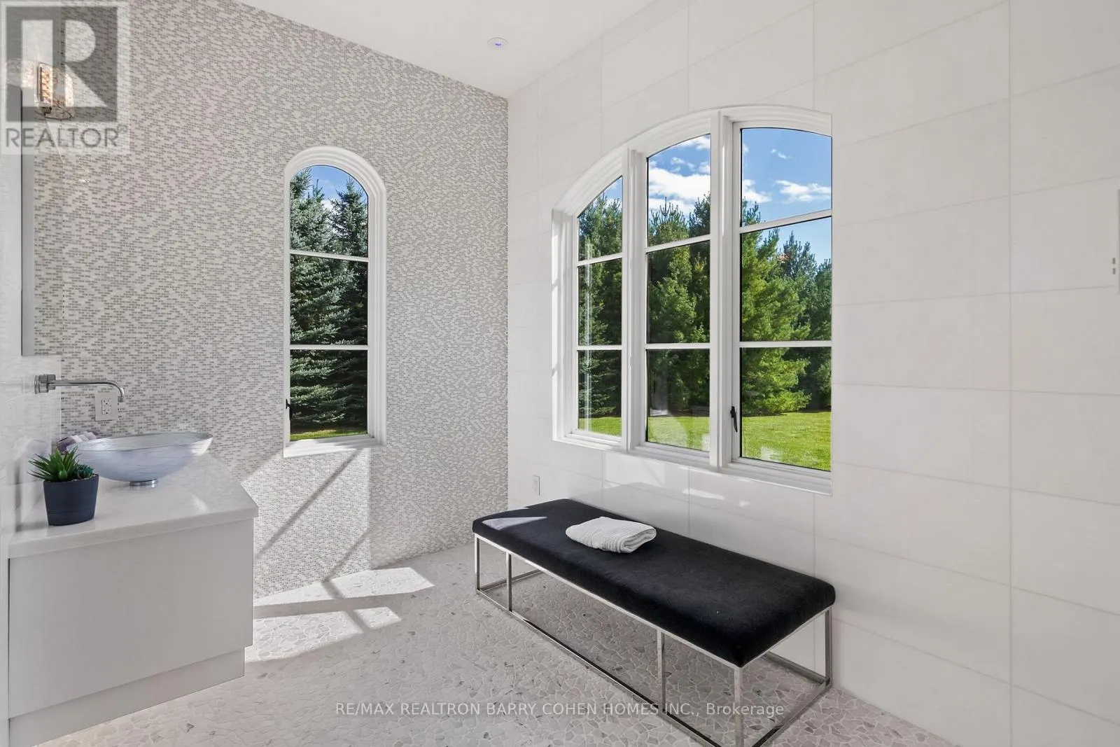 116 EDEN VALE DRIVE