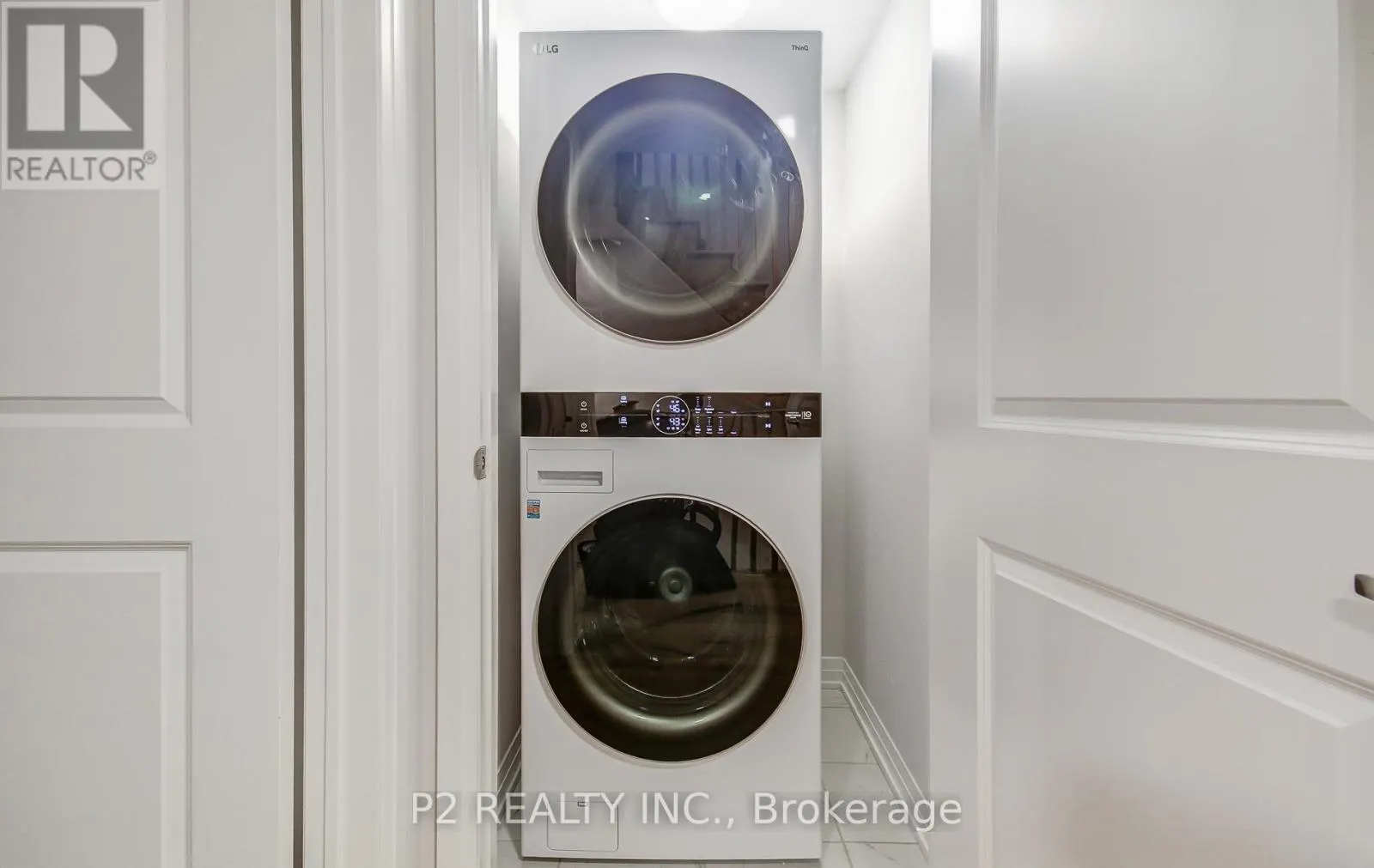11 - 40 BAYNES WAY
