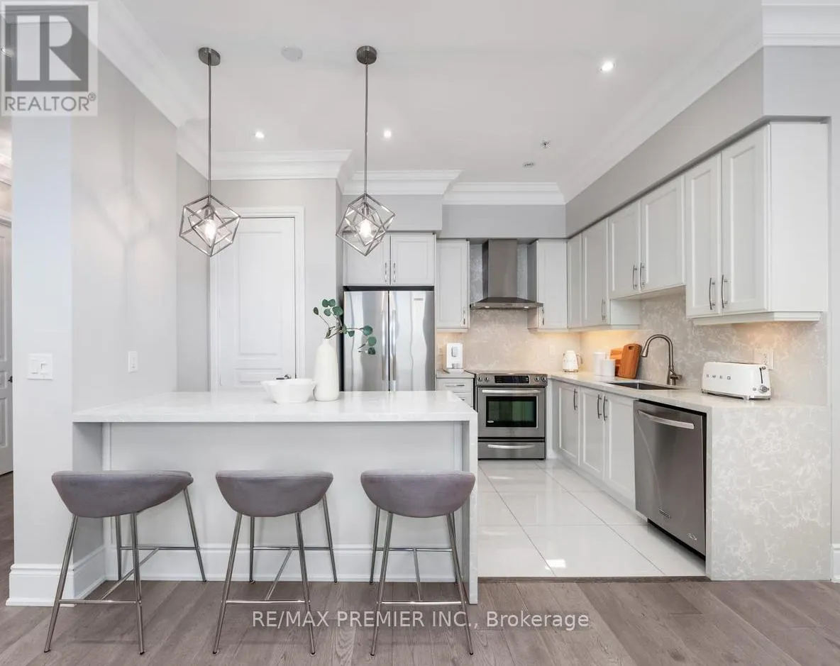 PH06 - 9255 JANE STREET