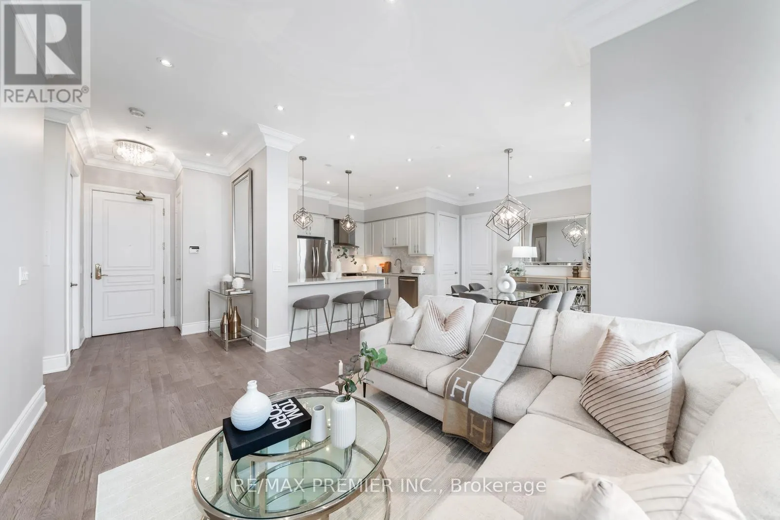 PH06 - 9255 JANE STREET