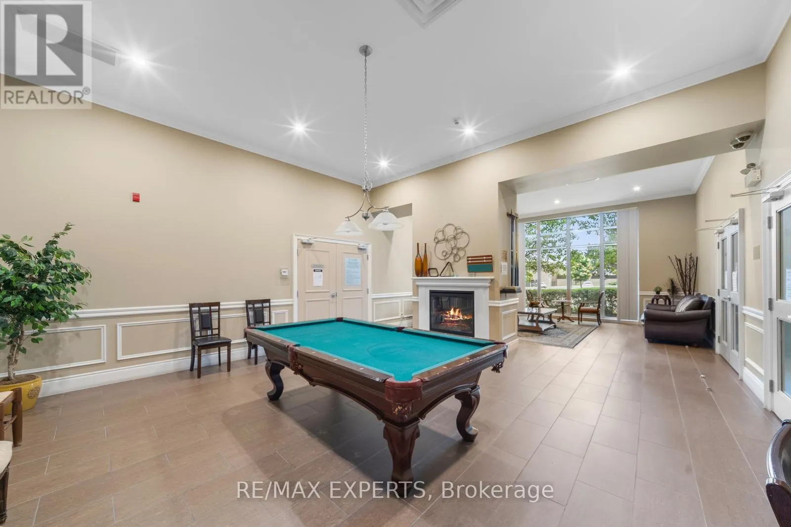 105 - 10211 KEELE STREET