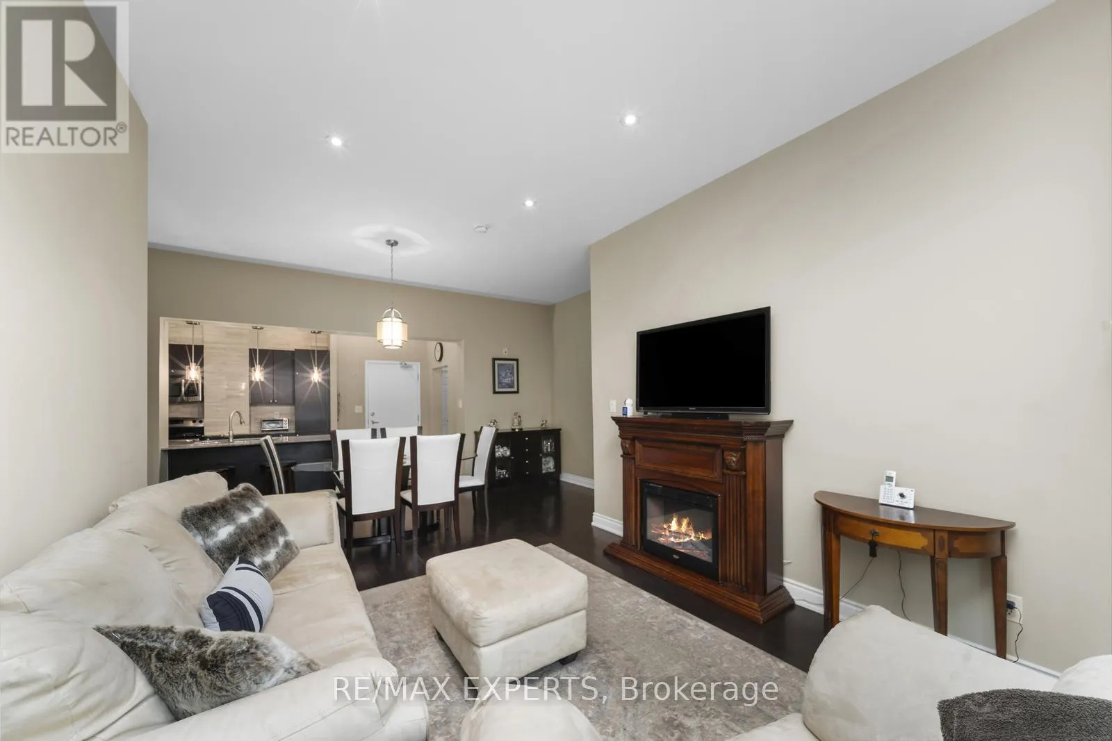 105 - 10211 KEELE STREET